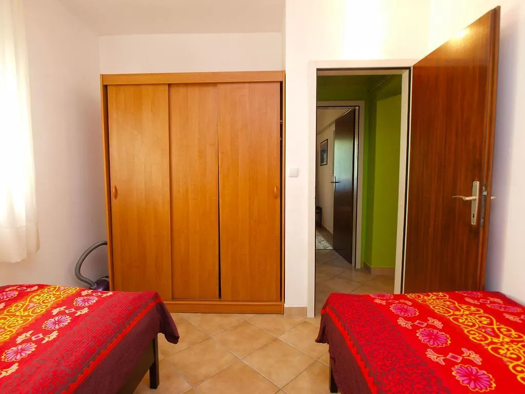 Apartments In Medulin 713 Croatia